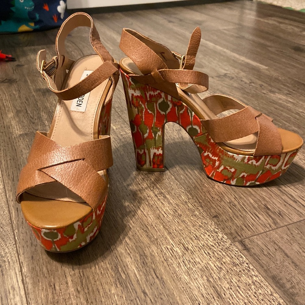 NWOT! Steve Madden Sandal Heels, brand new never worn